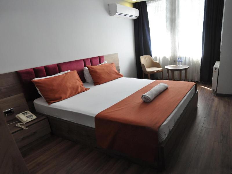 Waha Hotel image