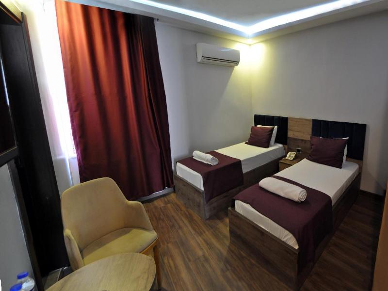Waha Hotel image