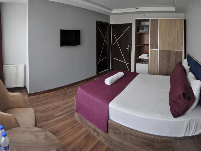 Waha Hotel image