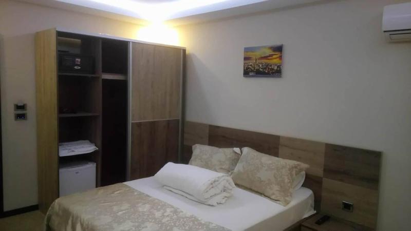 Waha Hotel image