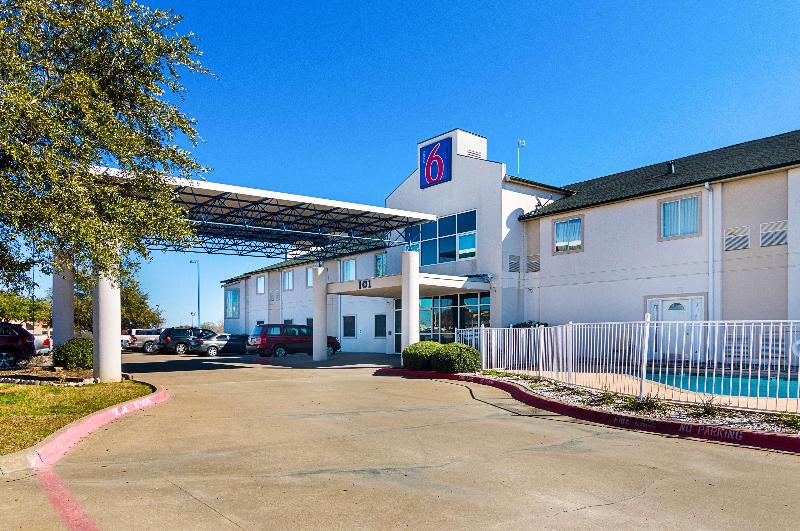 Motel 6 Terrell Tx image