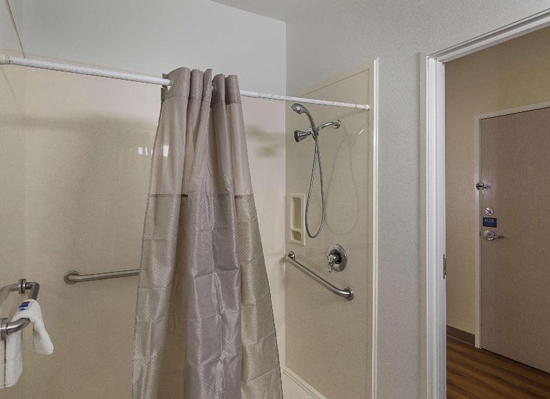 Motel 6 Terrell Tx image