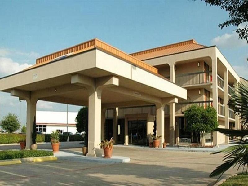 Executive Inn image