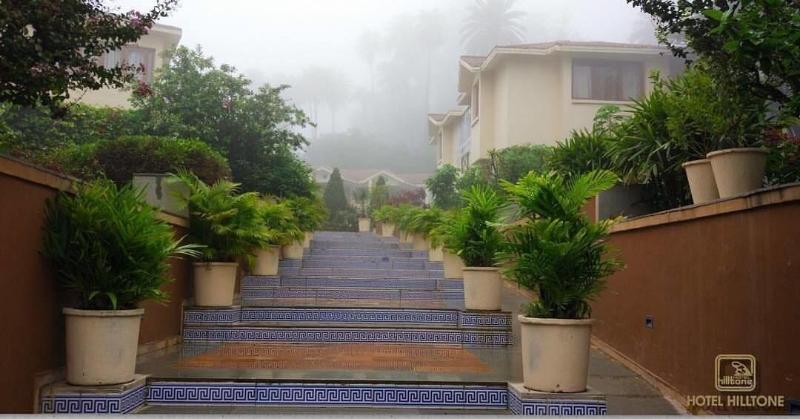 Hotel Hilltone image