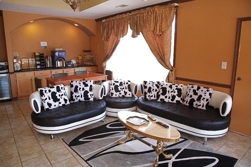 Coach Light Inn Brenham image