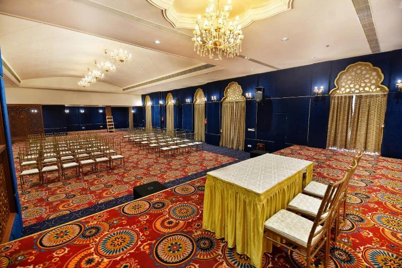 Nirbana Palace A Heritage Hotel image