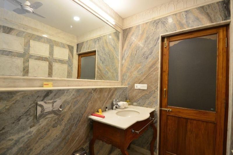 Nirbana Palace A Heritage Hotel image
