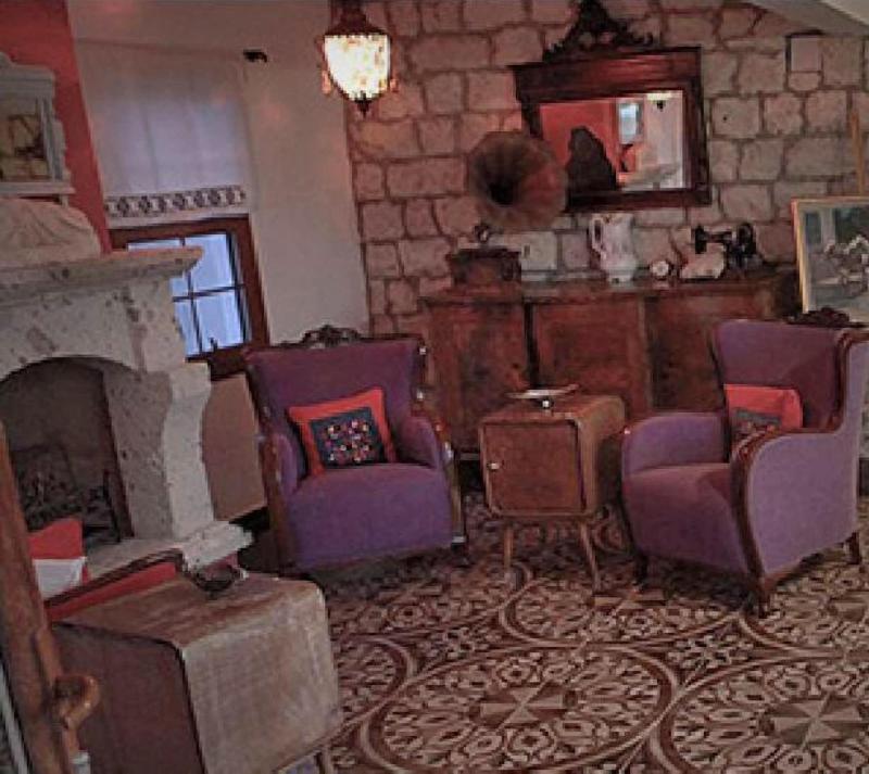 Parvaport Otel image