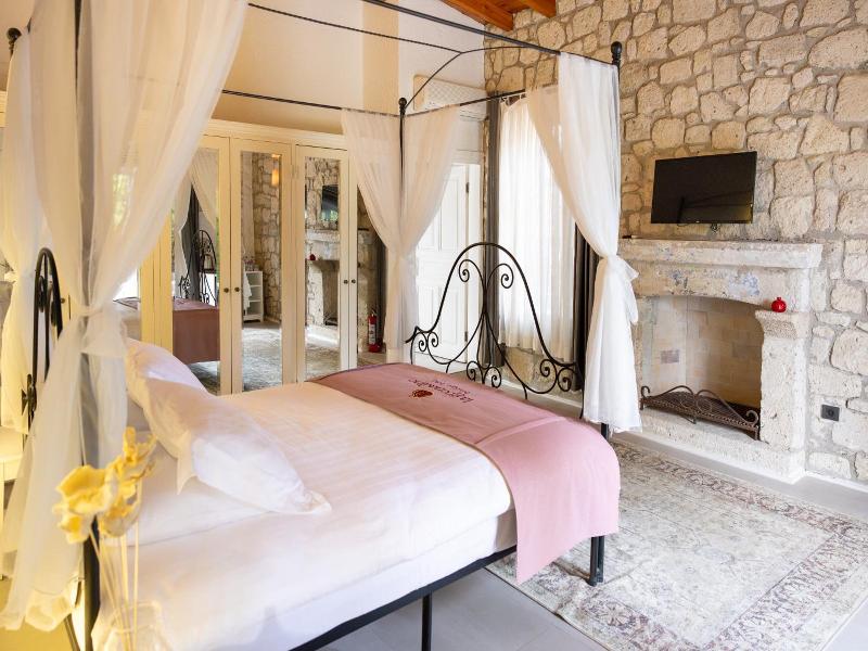 La Grenadine Hotel Adults Only image