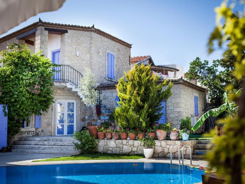 La Grenadine Hotel Adults Only image