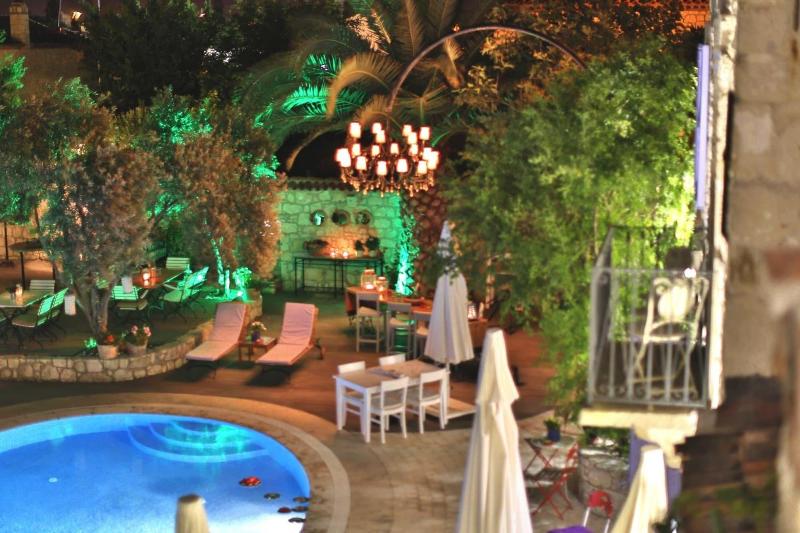 La Grenadine Hotel Adults Only image
