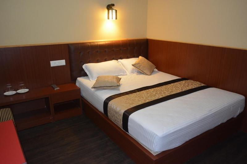 Juniper Residency image