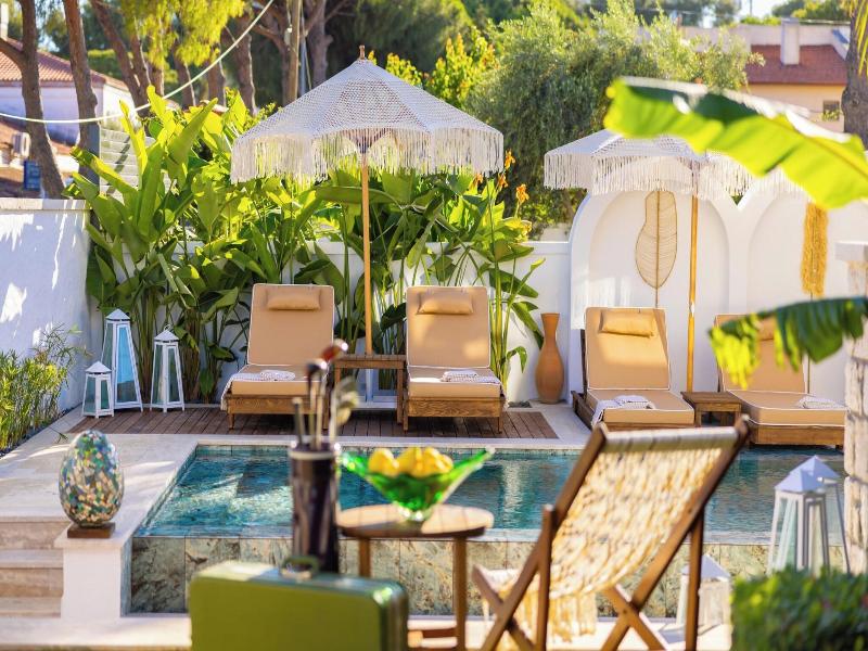 Palas Alacati Adults Only