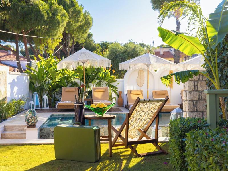 Palas Alacati Adults Only