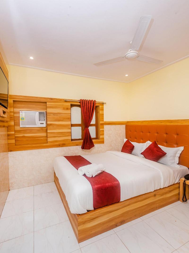Aman Hotel Cst image