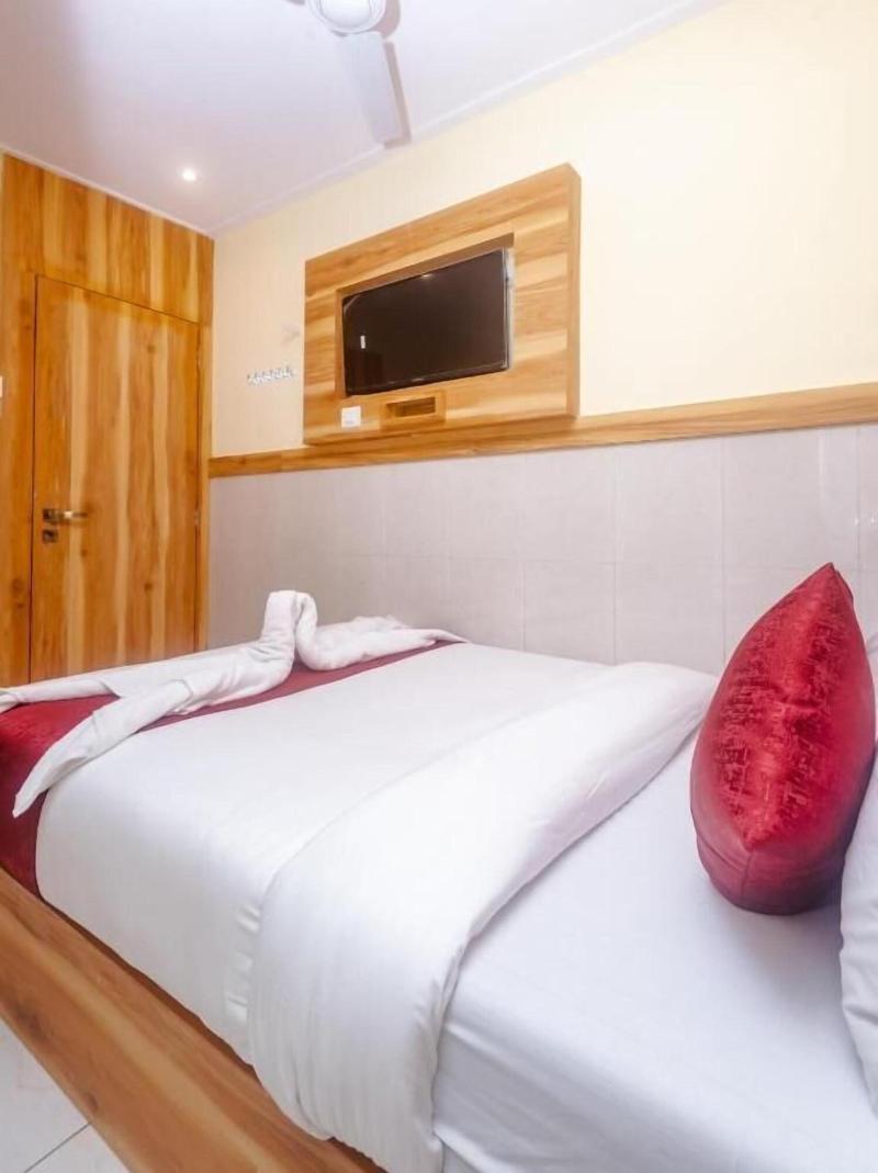 Aman Hotel Cst image