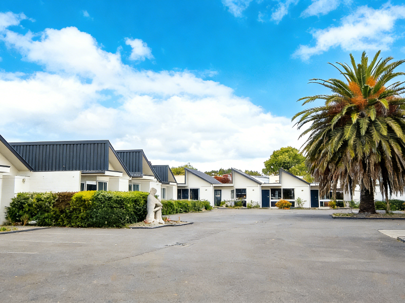 Diplomat Motel image