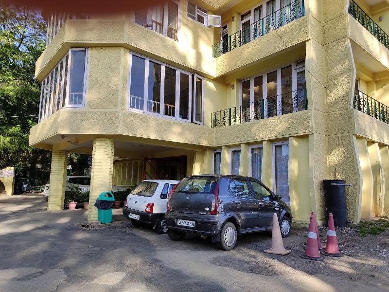 Hotel Pineview Shimla image