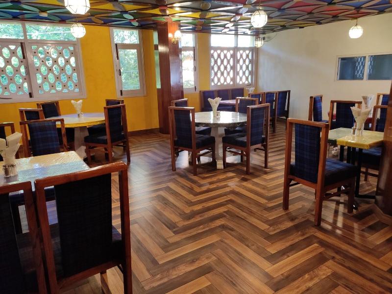 Hotel Pineview Shimla image