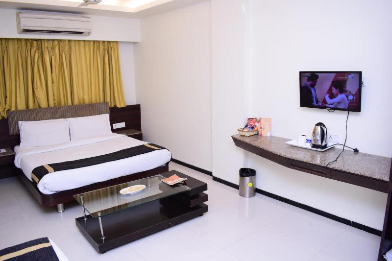 Kyriad Hotel Indore by OTHPL image