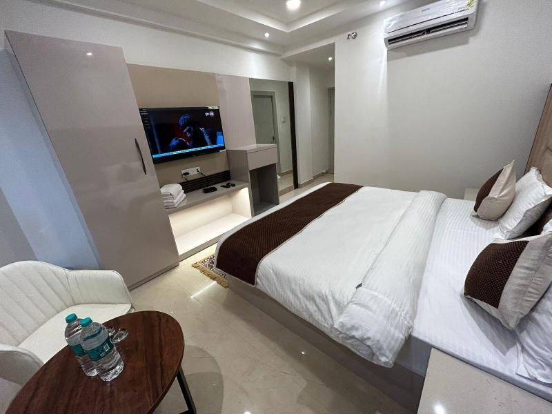 Hotel President image