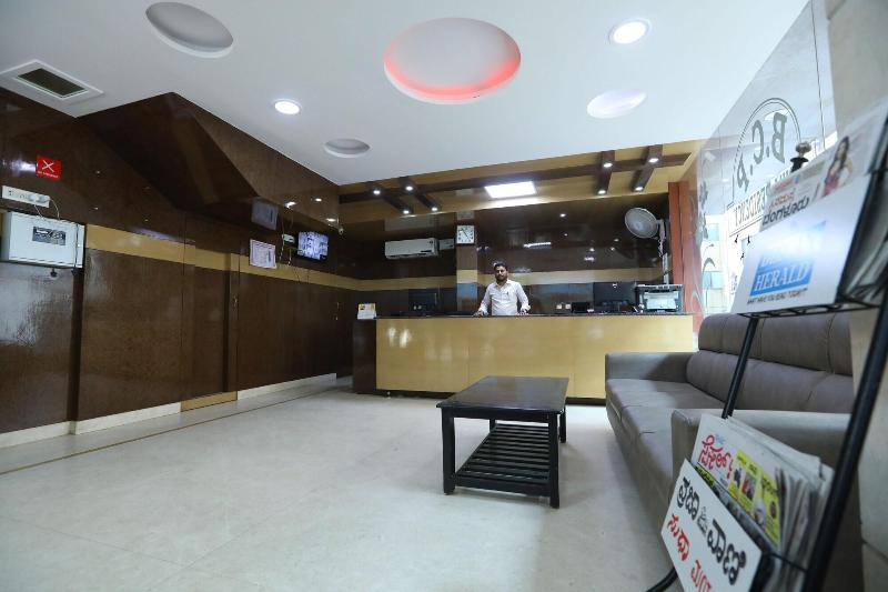 Hotel Bcp Suites image