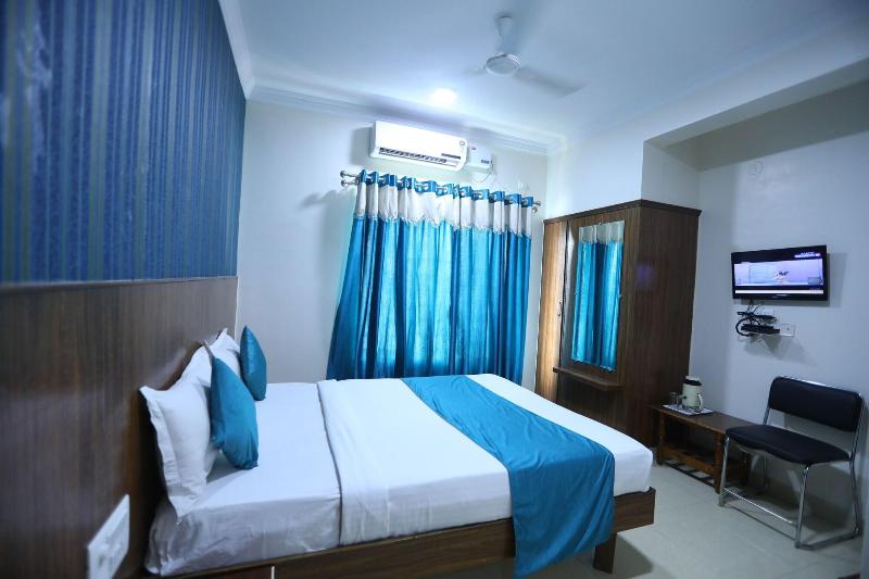 Hotel Bcp Suites image