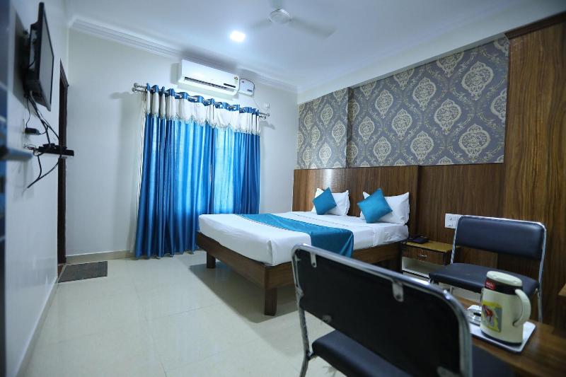Hotel Bcp Suites image
