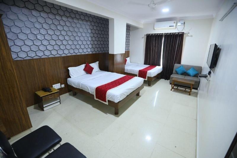 Hotel Bcp Suites image