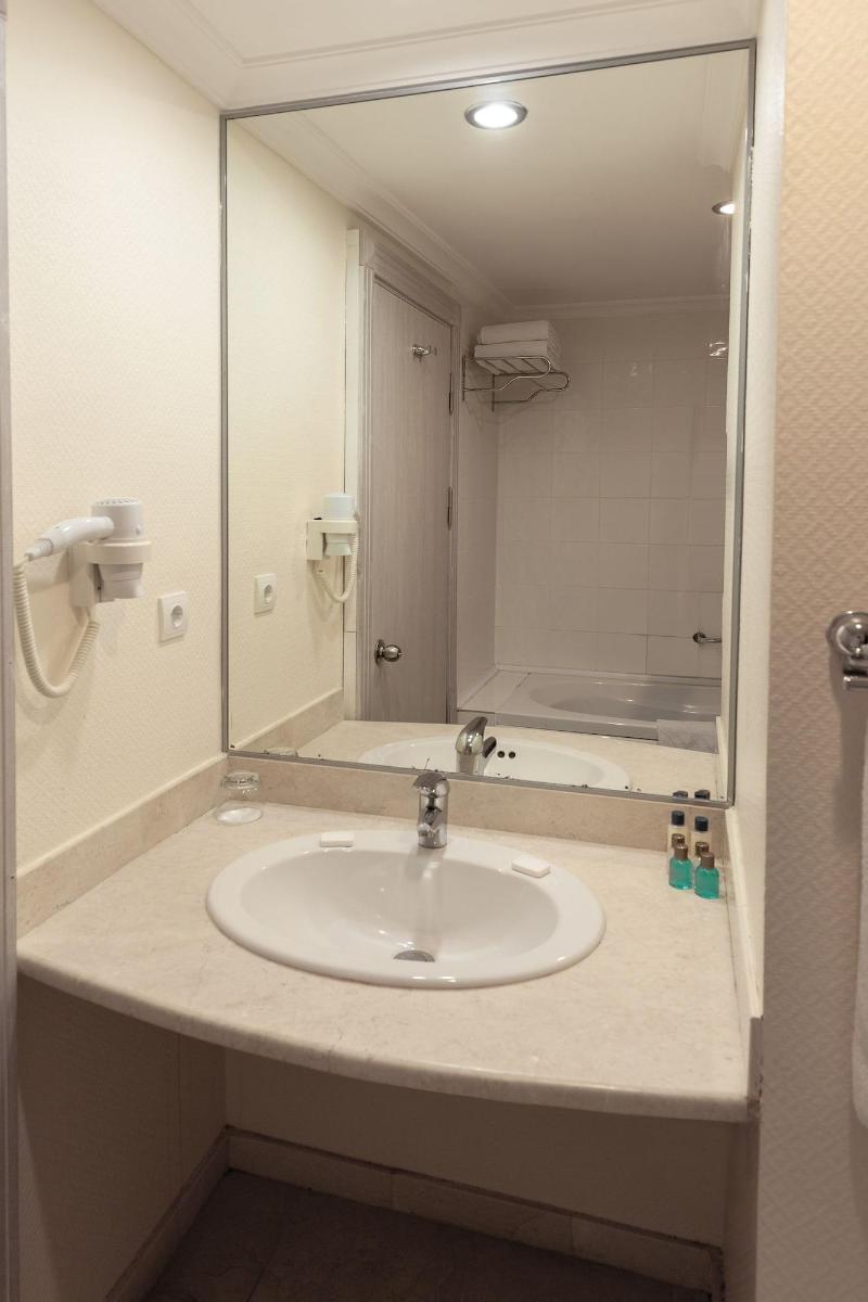 Castle Resort Spa Hotel All Inclusive image