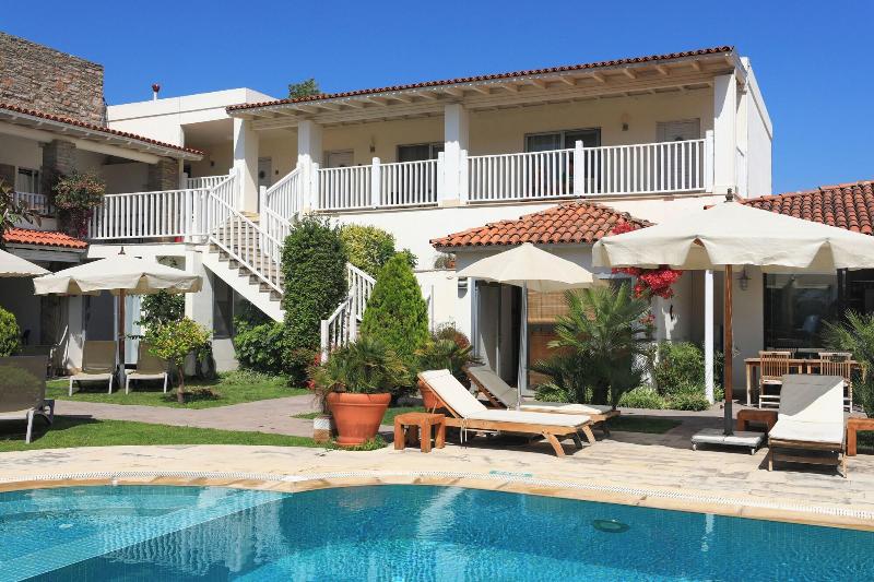 Sah Hotel image