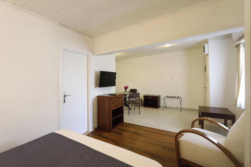 Sah Hotel image