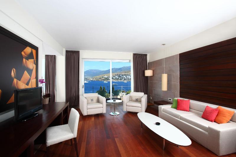 No 81 Hotel image