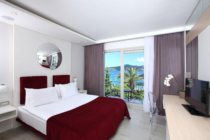 No 81 Hotel image