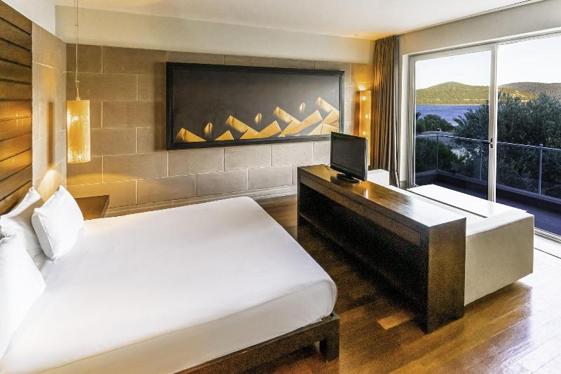 No 81 Hotel image