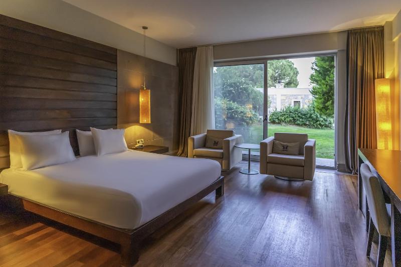 No 81 Hotel image