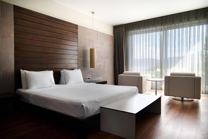 No 81 Hotel image