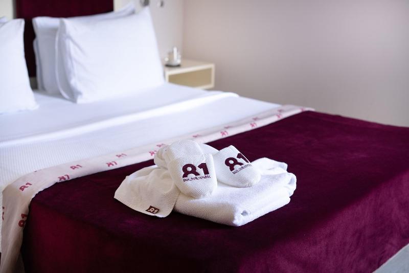 No 81 Hotel image