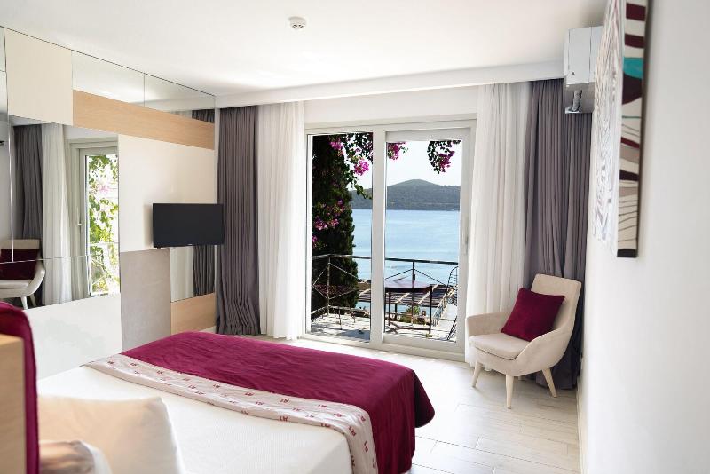 No 81 Hotel image