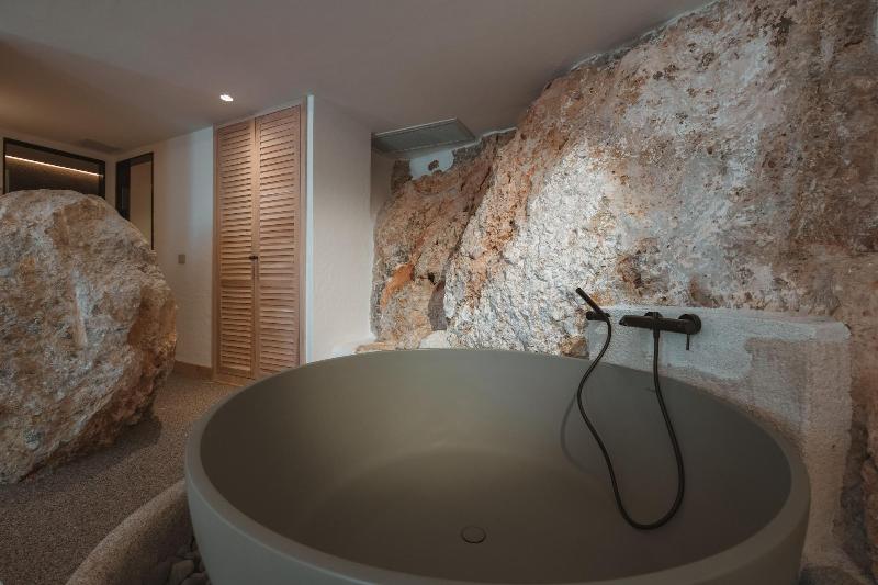 Hotel Unique Boutique Class Adults Only image