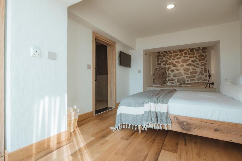 Hotel Unique Boutique Class Adults Only image