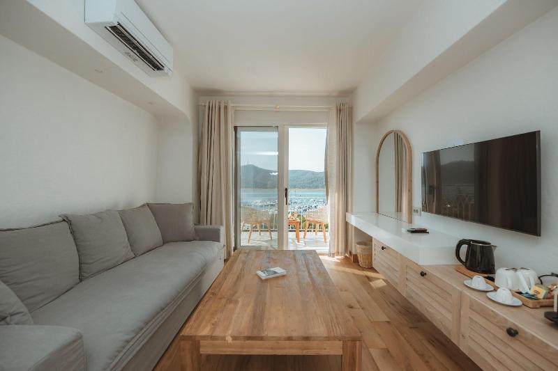 Hotel Unique Boutique Class Adults Only image