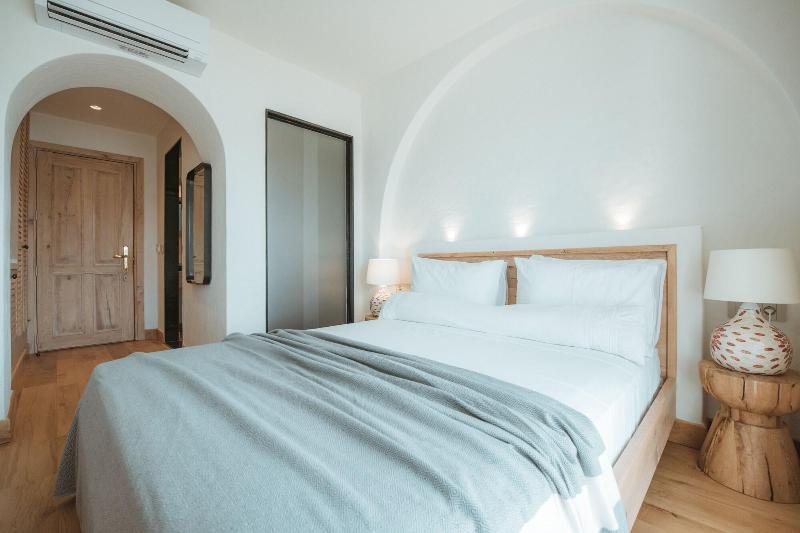 Hotel Unique Boutique Class Adults Only image