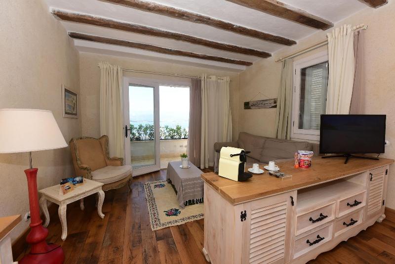 Hotel Unique Boutique Class Adults Only image