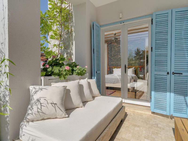 Hotel Unique Boutique Class Adults Only image