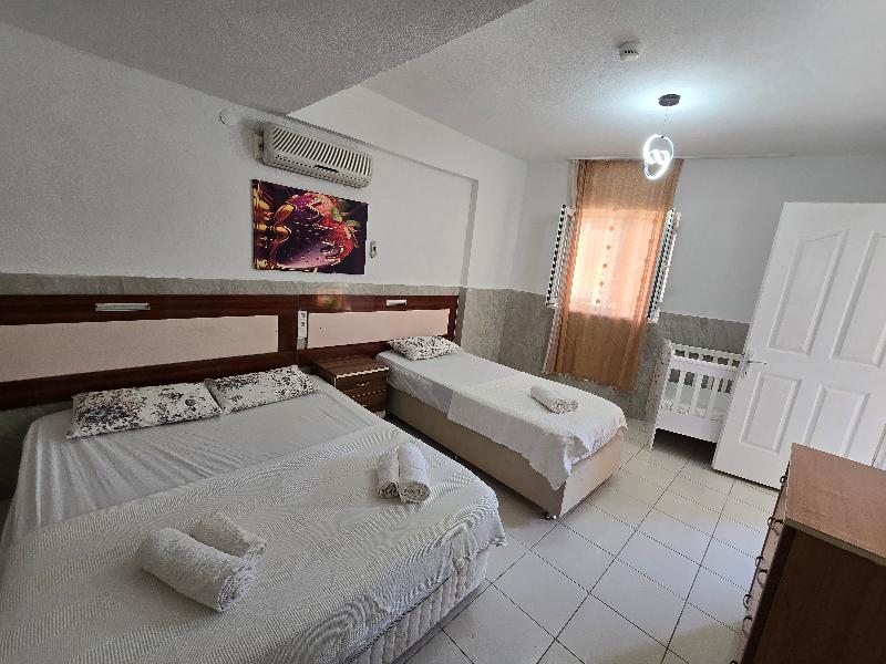 California Apart Hotel image