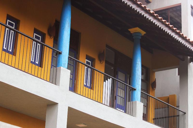 Blue Pillars Kandy image