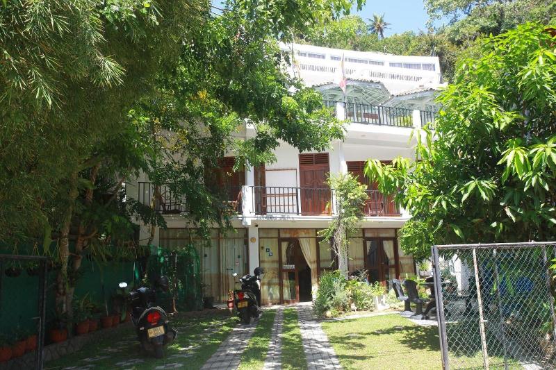 Mirissa Beach Inn image