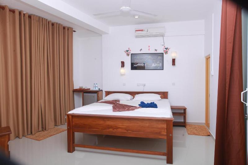 Mirissa Beach Inn image
