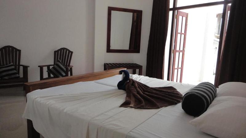 Mirissa Beach Inn image